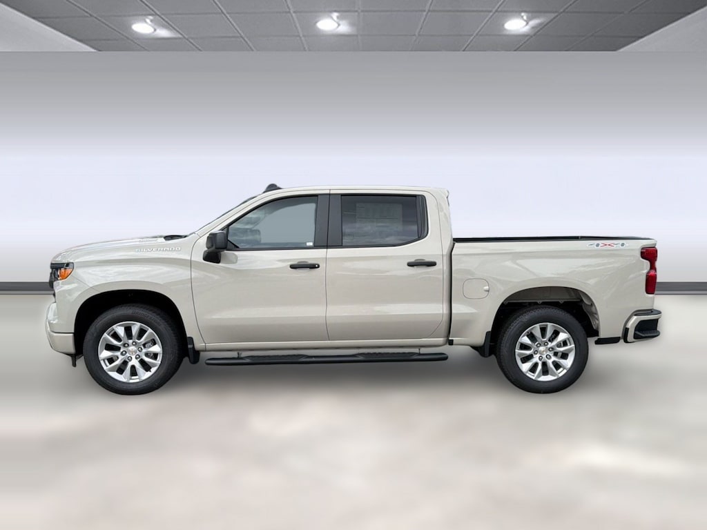 New 2026 Chevrolet Silverado 1500 Custom Truck