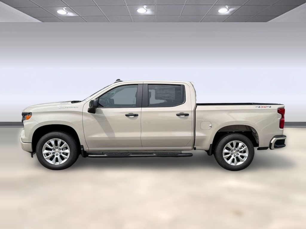 Used 2026 Chevrolet Silverado 1500 Custom Truck