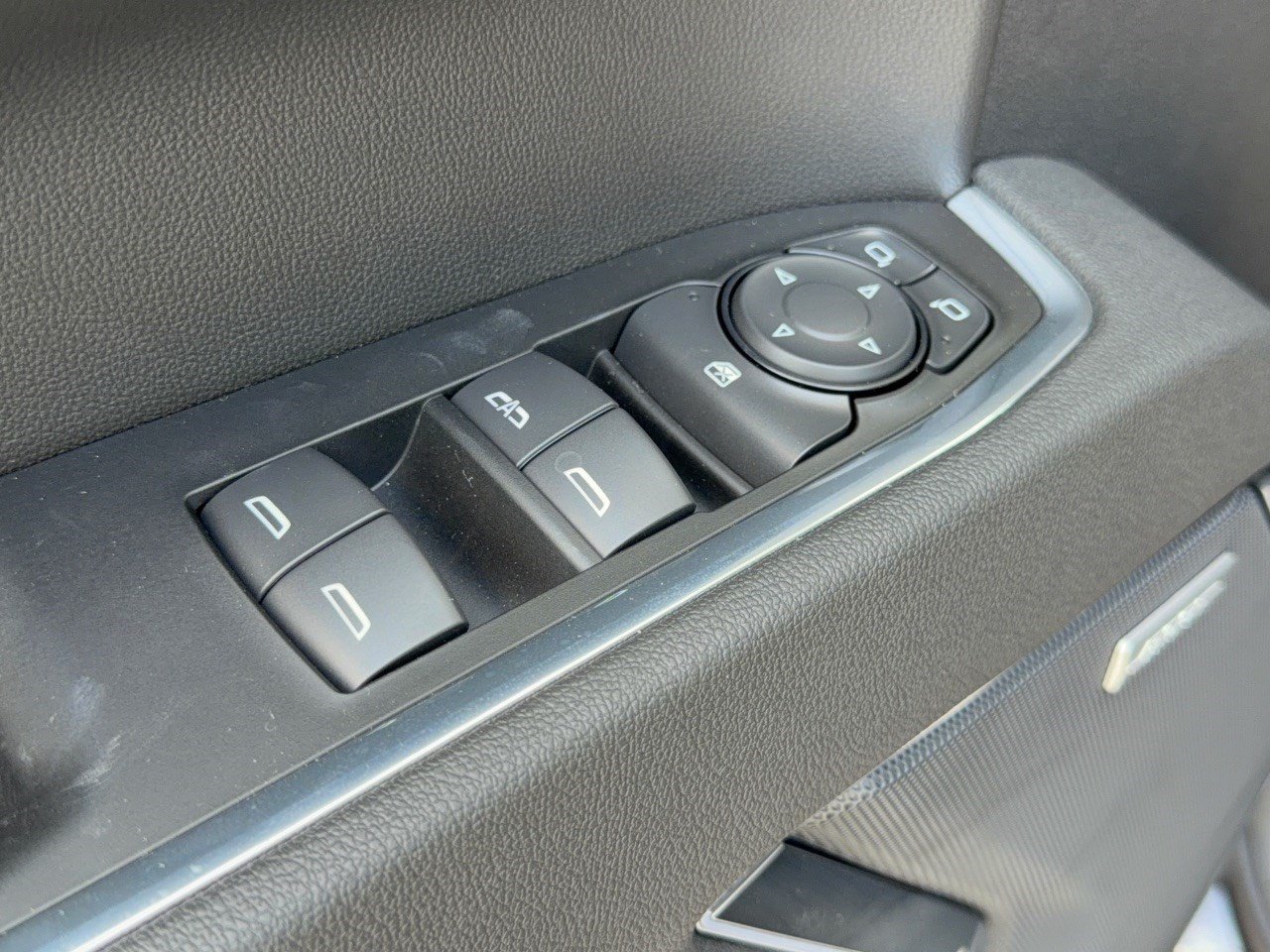 2026 Chevrolet Silverado 1500 RST - Photo 15