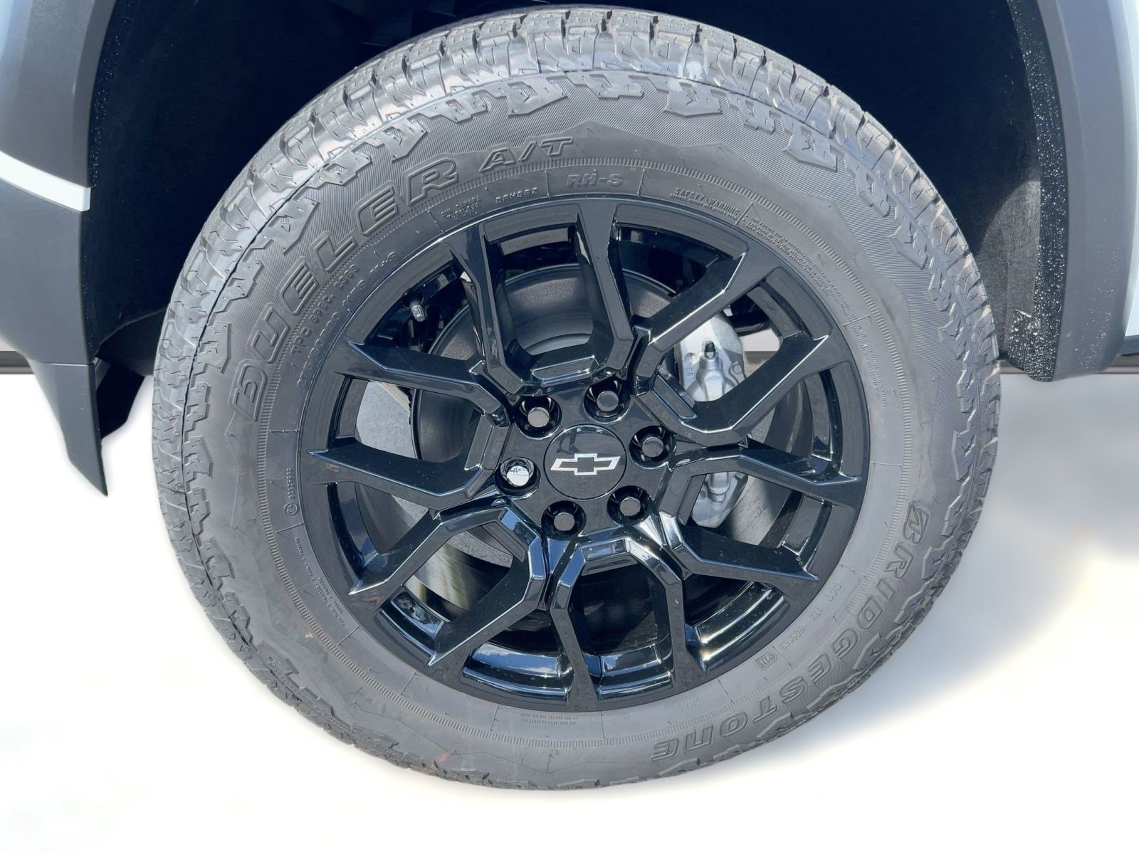2026 Chevrolet Colorado Trail Boss - Photo 12