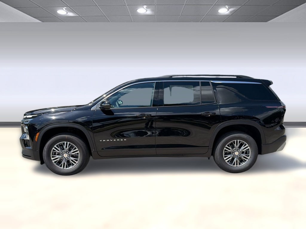 Used 2026 Chevrolet Traverse LT SUV