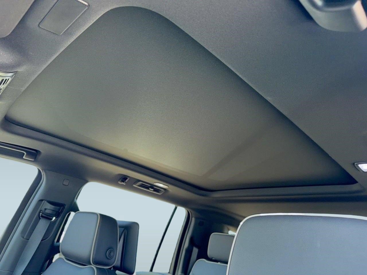 2026 Chevrolet Suburban Premier - Photo 27