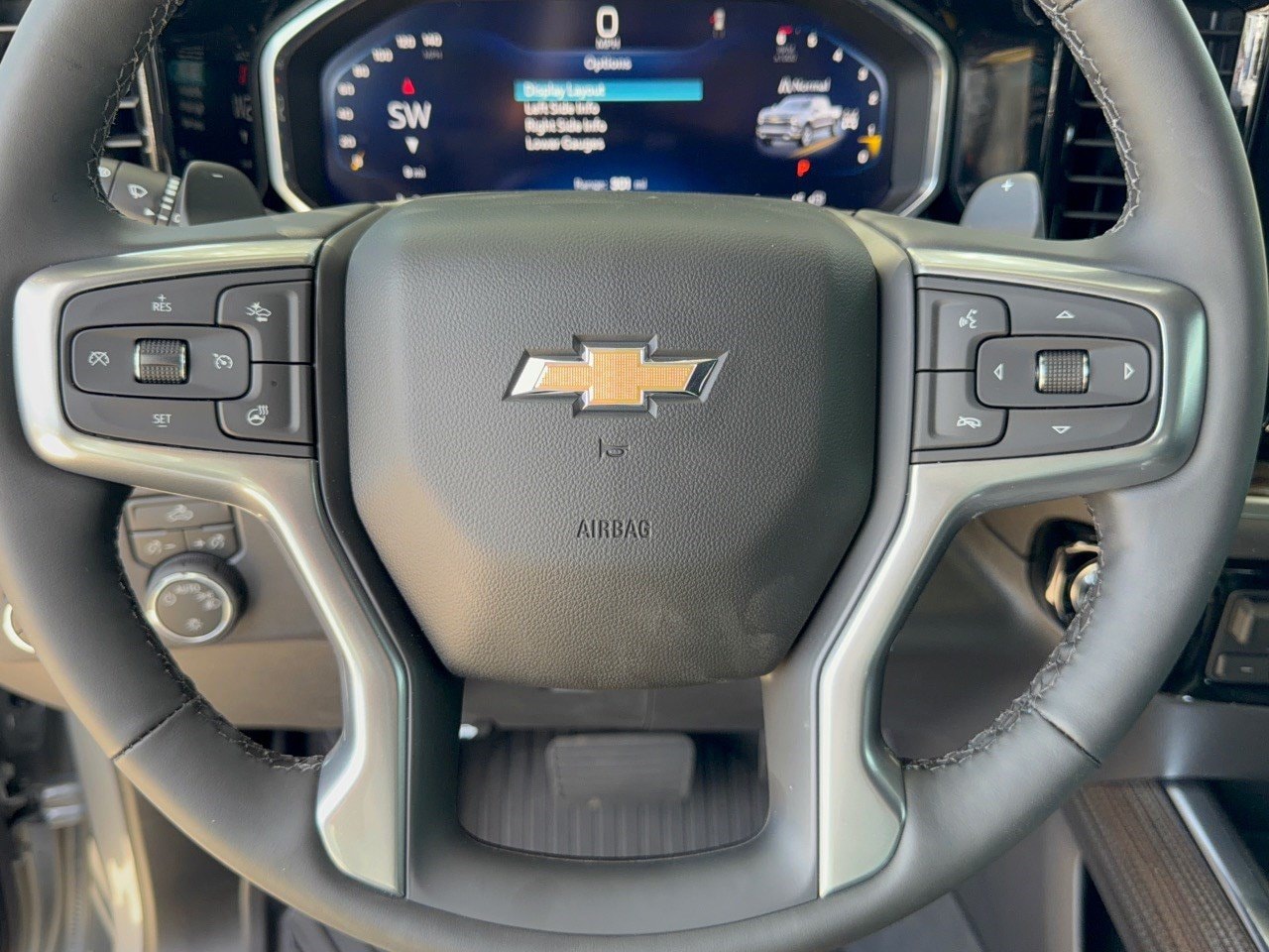 2026 Chevrolet Silverado 1500 LT - Photo 10