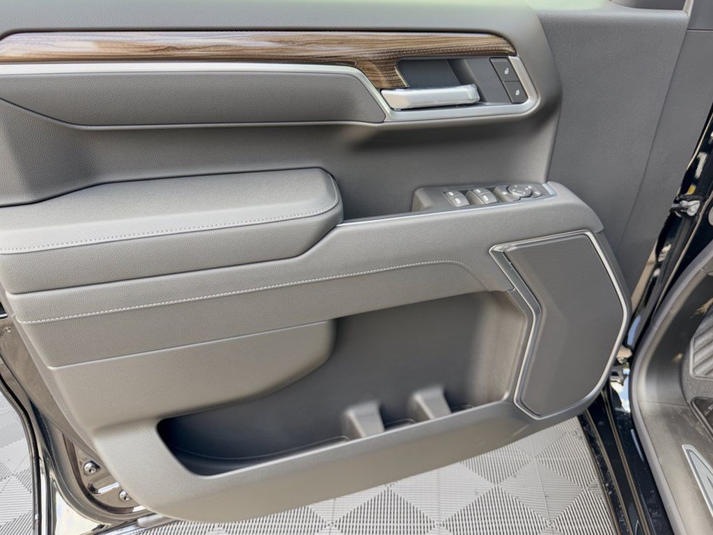 2026 Chevrolet Silverado 1500 LT - Photo 14