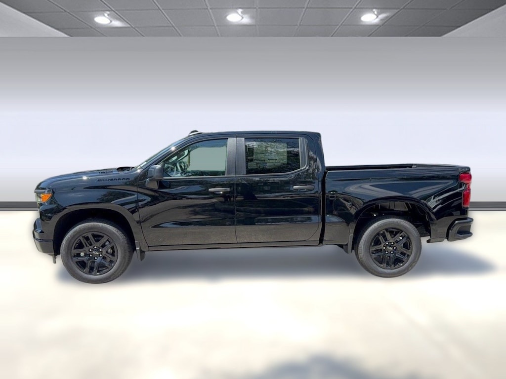 New 2026 Chevrolet Silverado 1500 Custom Truck
