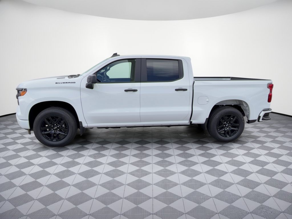 New 2026 Chevrolet Silverado 1500 Custom Truck