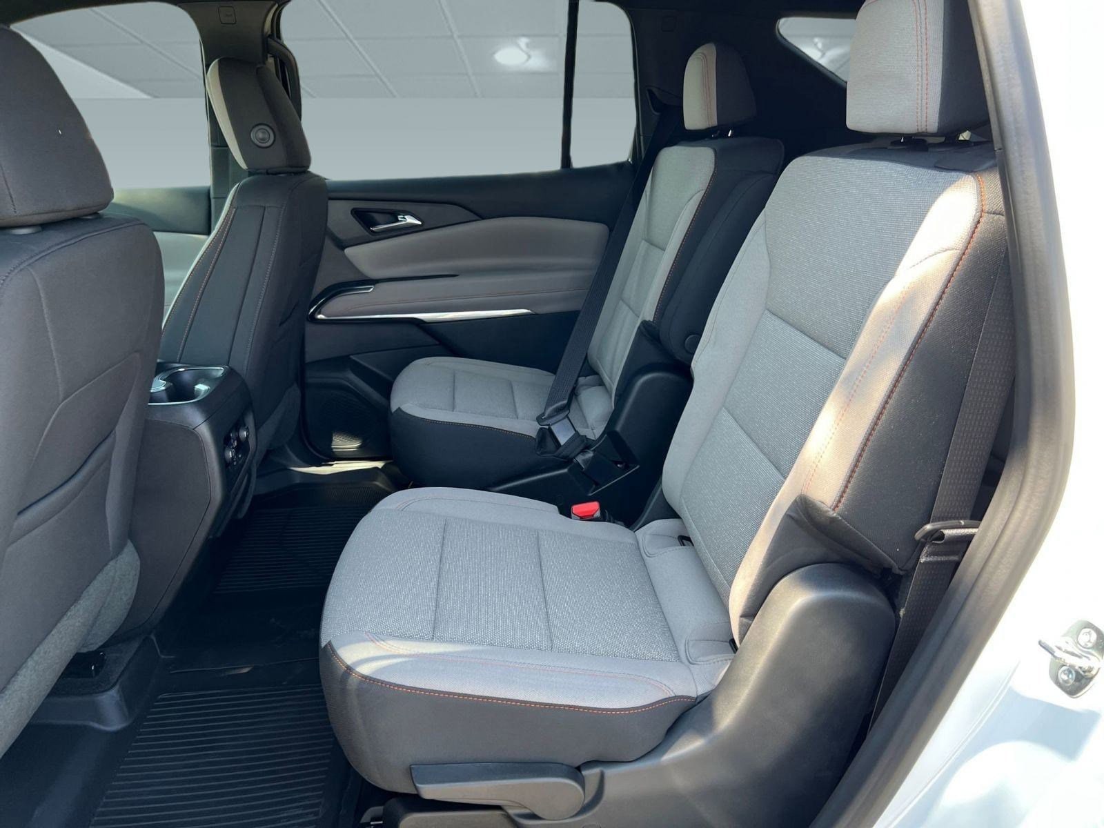 2026 Chevrolet Traverse LT - Photo 14