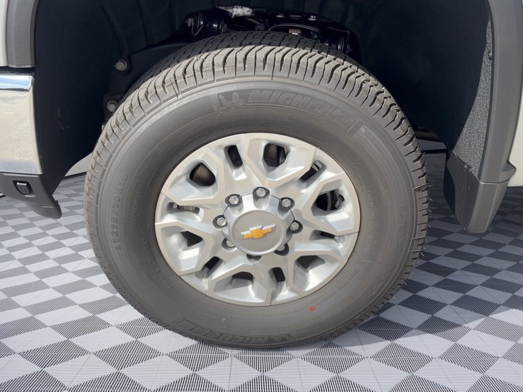 2026 Chevrolet Silverado 2500 HD LTZ - Photo 13