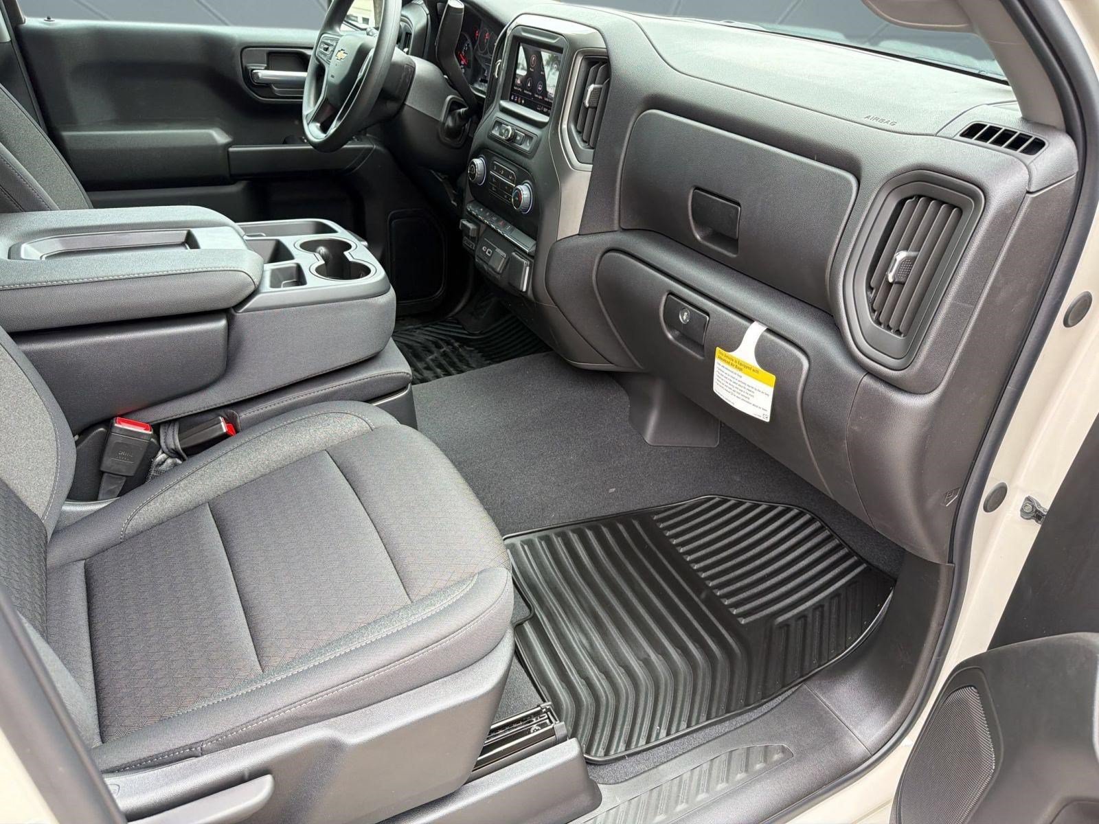 2026 Chevrolet Silverado 1500 Custom - Photo 31