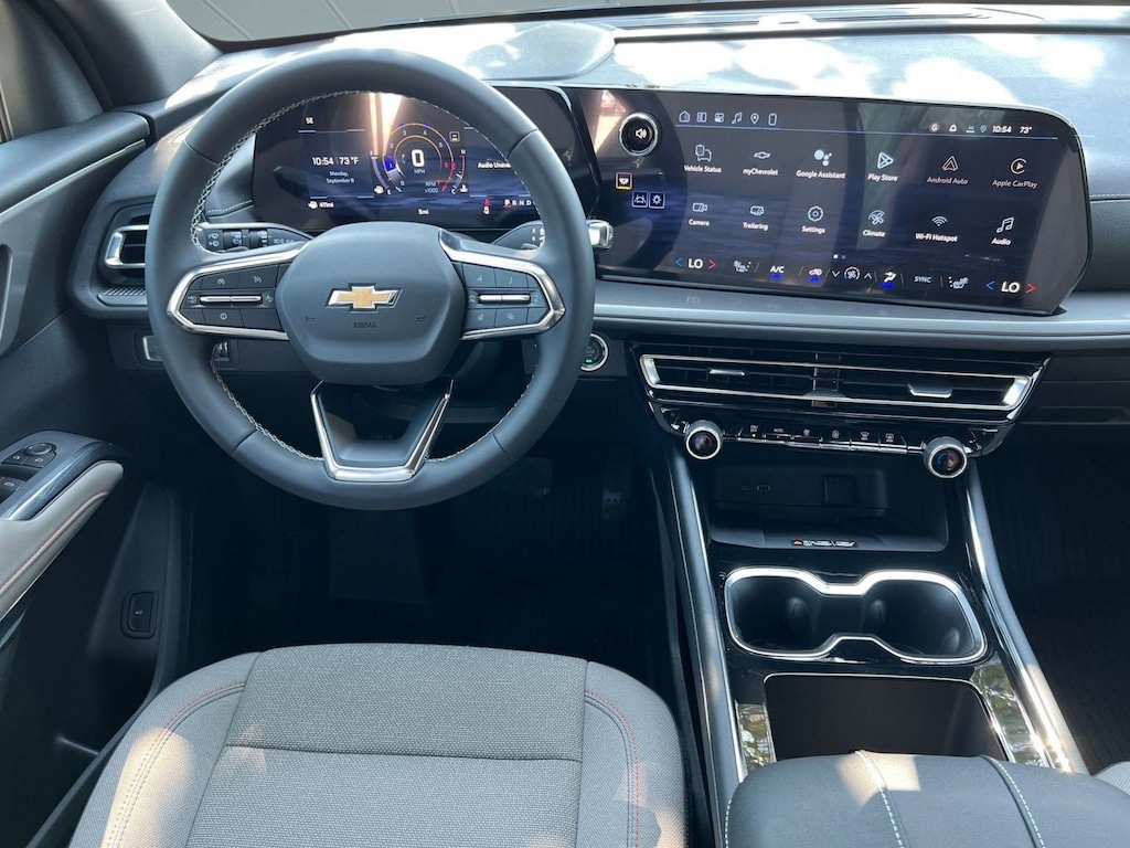 New 2026 Chevrolet Traverse LT SUV