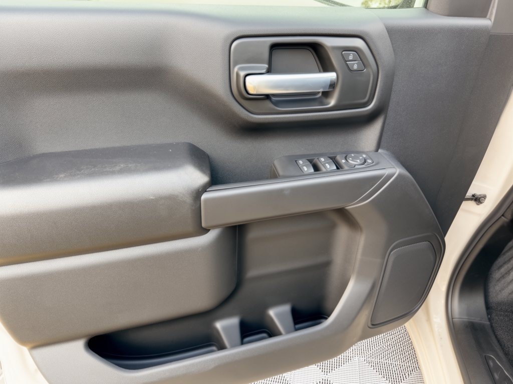 2026 Chevrolet Silverado 1500 Custom - Photo 14