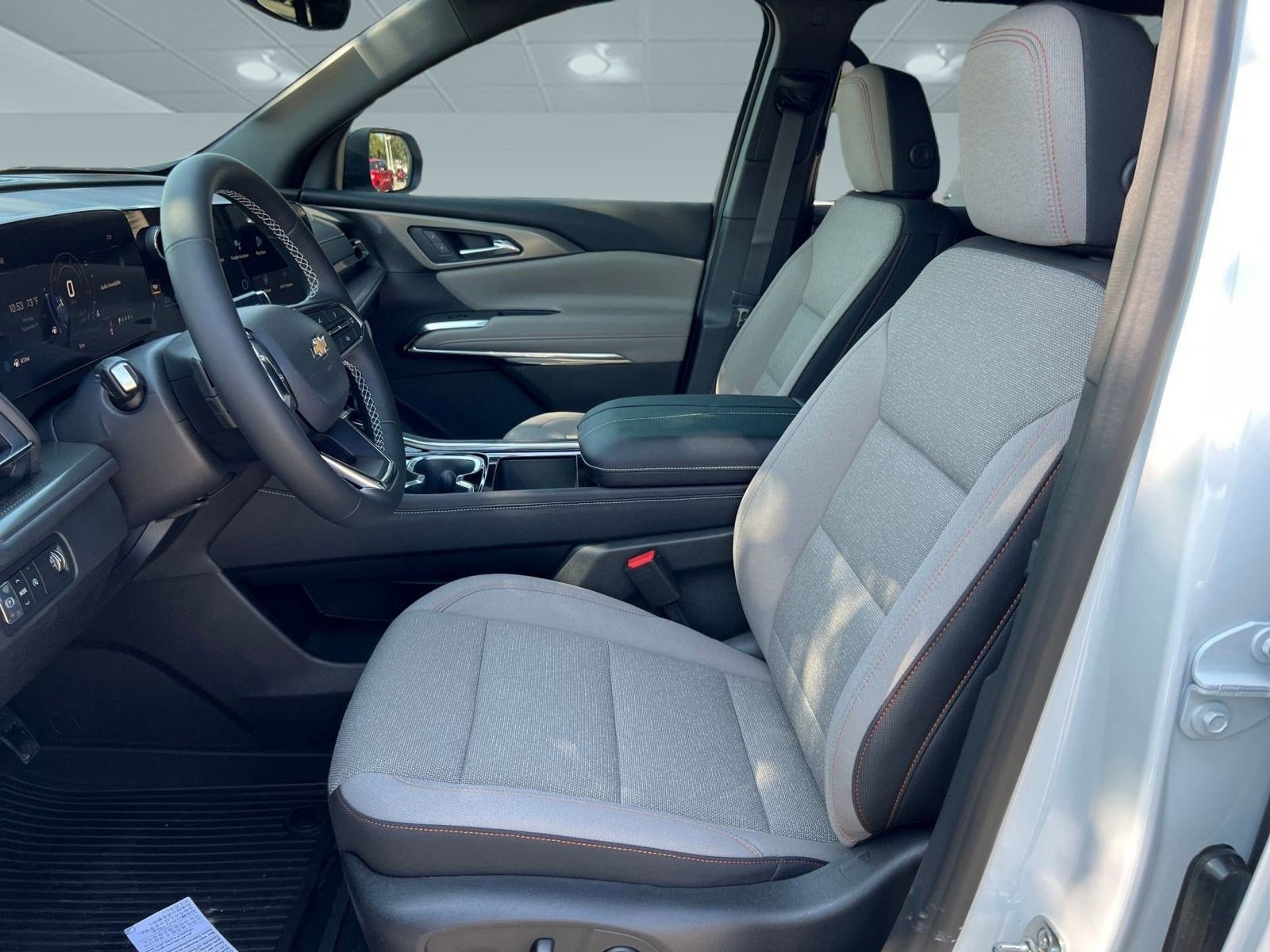 2026 Chevrolet Traverse LT - Photo 5