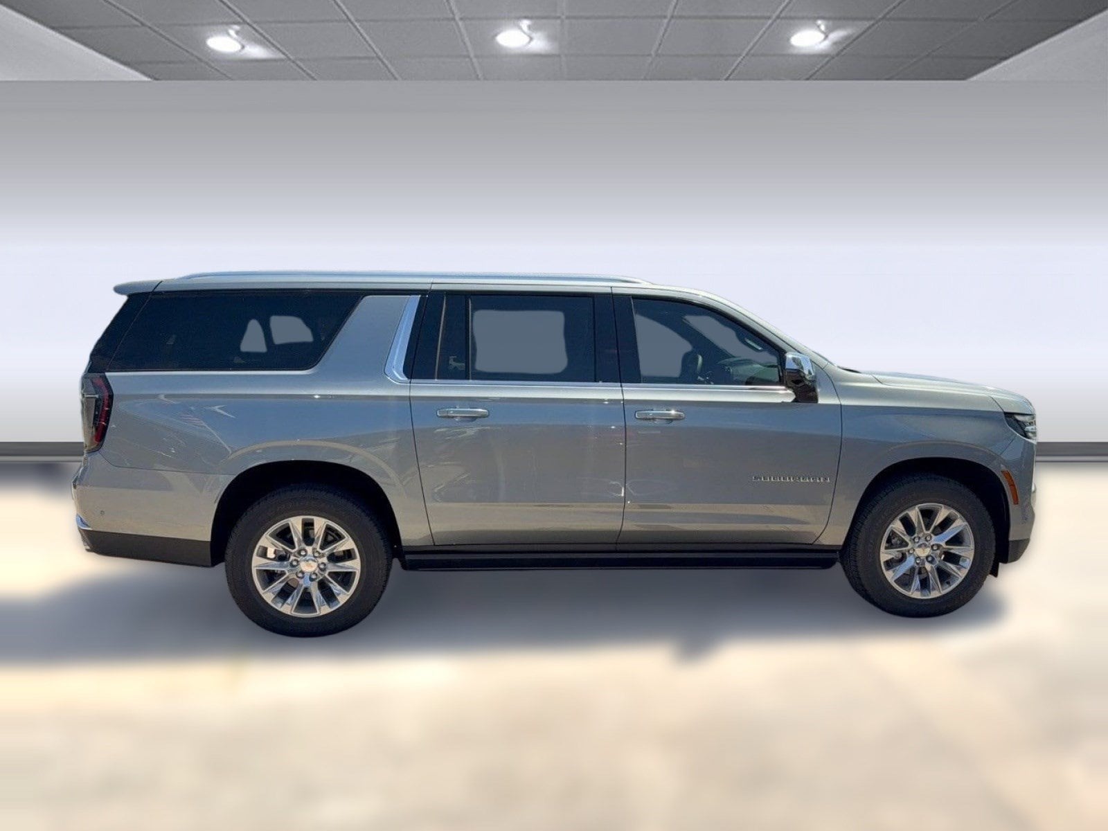 2026 Chevrolet Suburban Premier - Photo 8