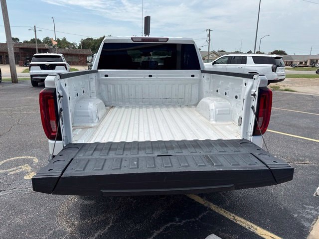 2022 GMC Sierra 1500 SLT - Photo 18