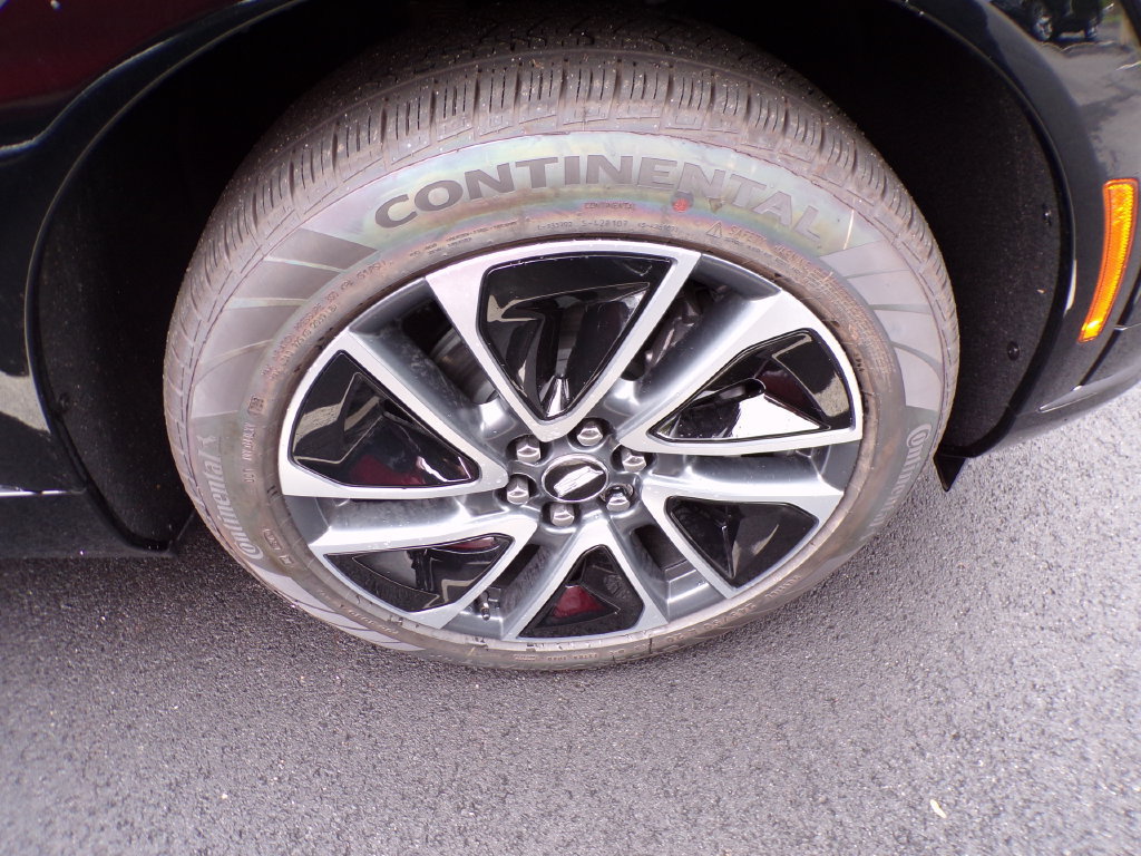 2027 Cadillac OPTIQ Premium Sport - Photo 10