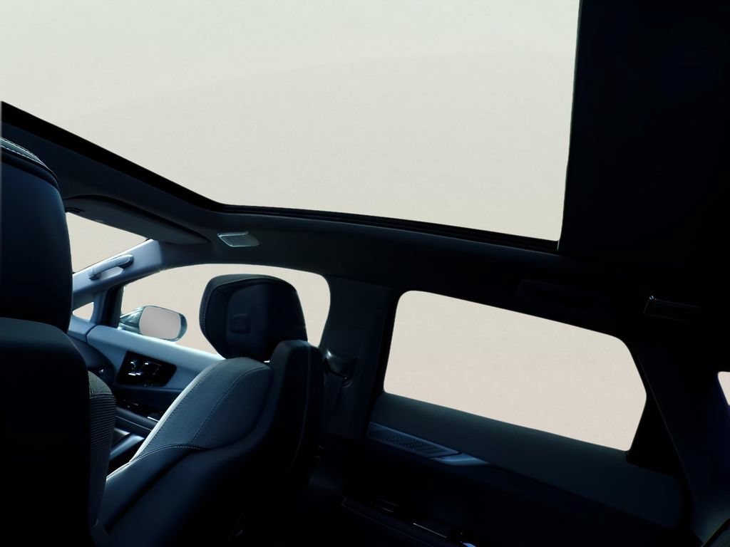2026 Cadillac OPTIQ Luxury - Photo 8