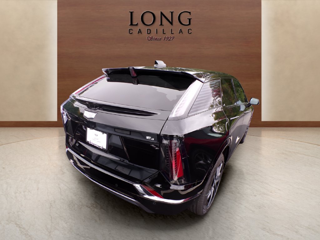 2027 Cadillac OPTIQ Premium Sport - Photo 3