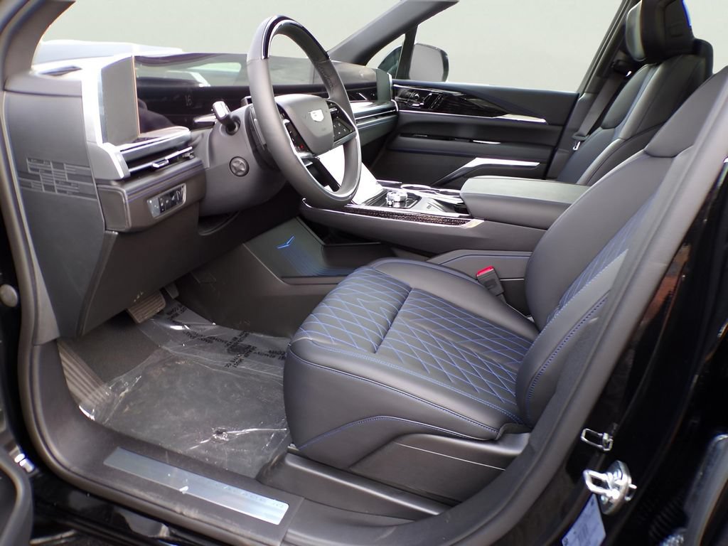 2026 Cadillac Escalade IQ Sport - Photo 10