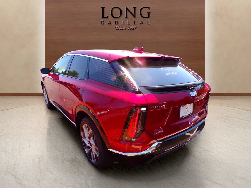 New 2027 CADILLAC OPTIQ Luxury SUV