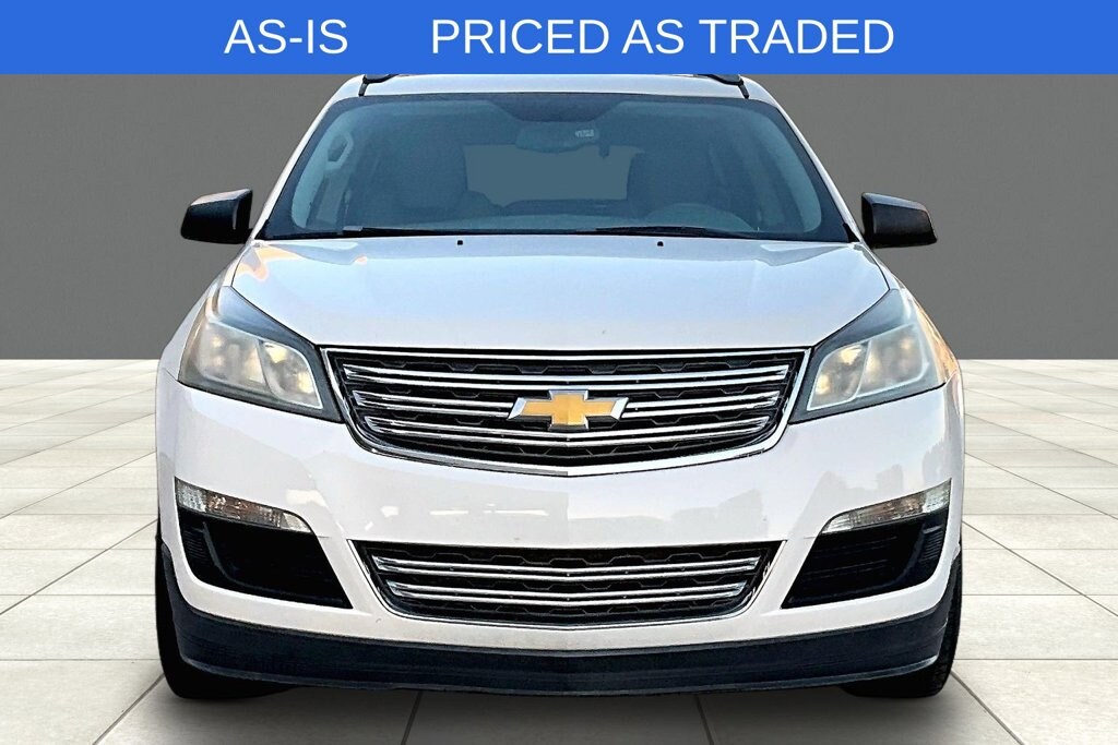 Used 2015 Chevrolet Traverse LS SUV