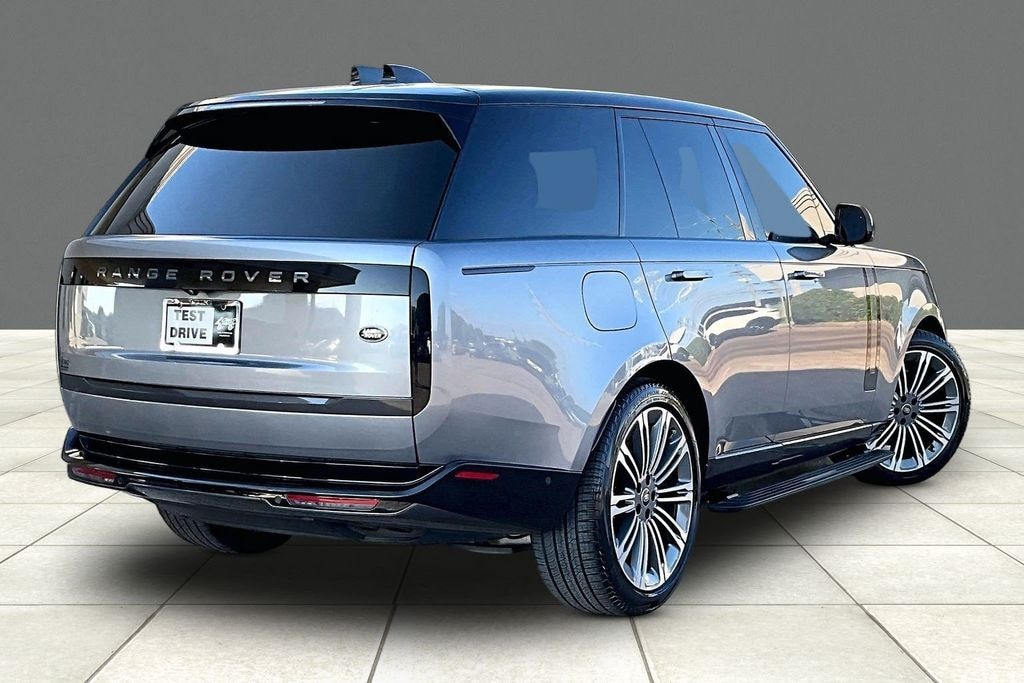 Used 2023 Land Rover Range Rover SE SUV