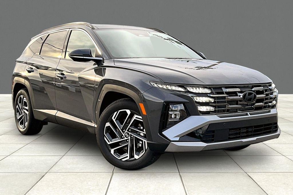 New 2025 Hyundai Tucson Limited FWD SUV