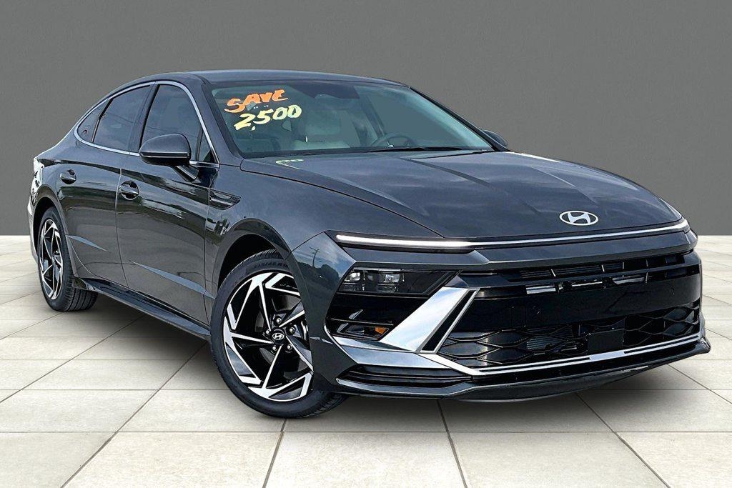 New 2026 Hyundai Sonata SEL Sport Sedan