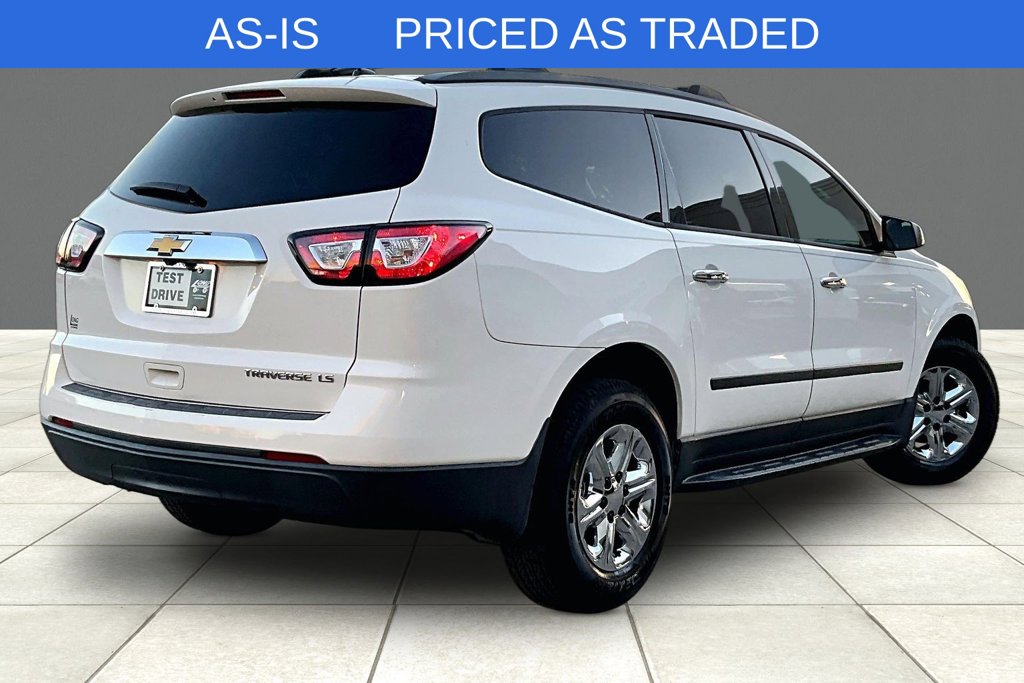 Used 2015 Chevrolet Traverse LS SUV
