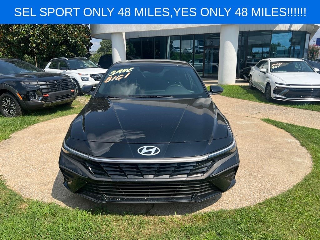 Certified 2025 Hyundai Elantra SEL Sport Sedan
