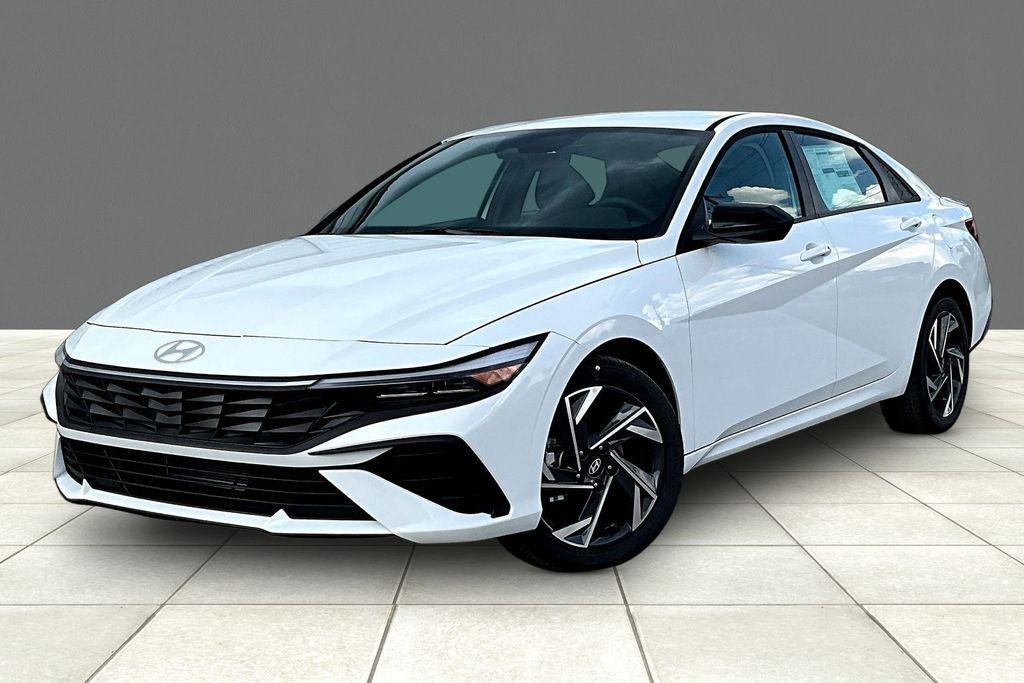 New 2025 Hyundai Elantra SEL Sport Sedan