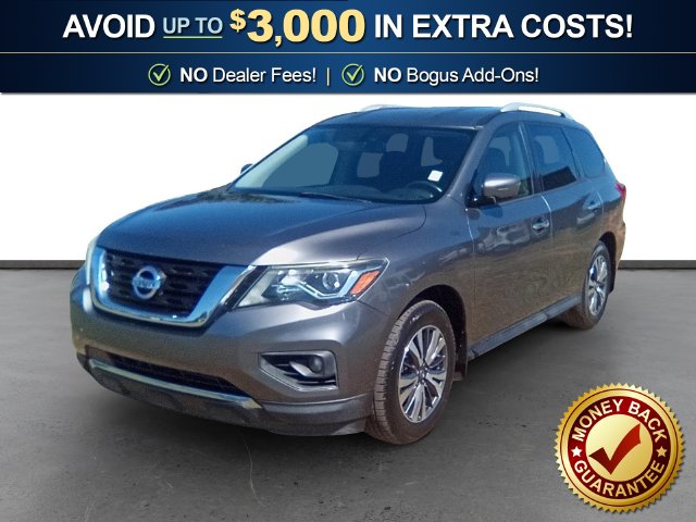 2017 Nissan Pathfinder SV