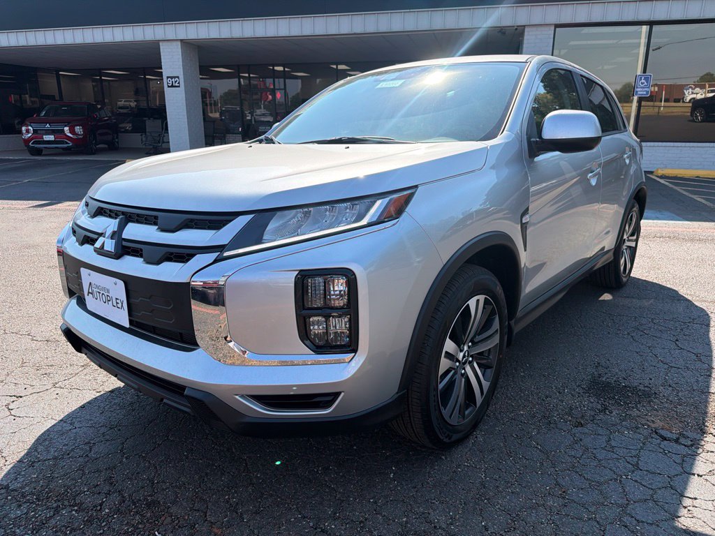 2027 Mitsubishi Outlander Sport ES