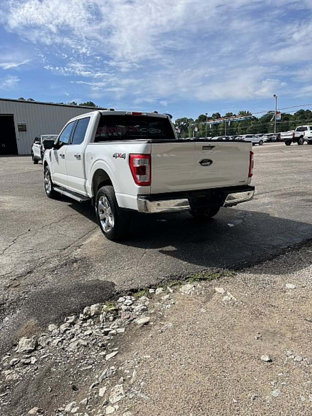 Used 2023 Ford F-150 4WD LARIAT Full Size Truck