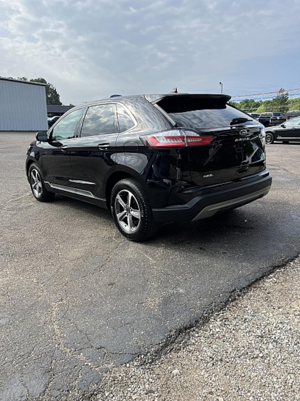 Used 2023 Ford Edge SEL Full Size SUV