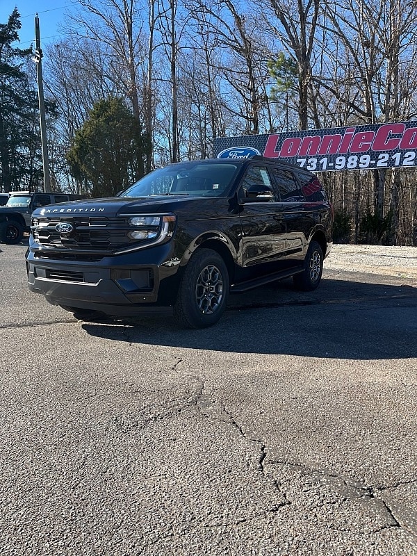 2026 Ford Expedition Active - Photo 3