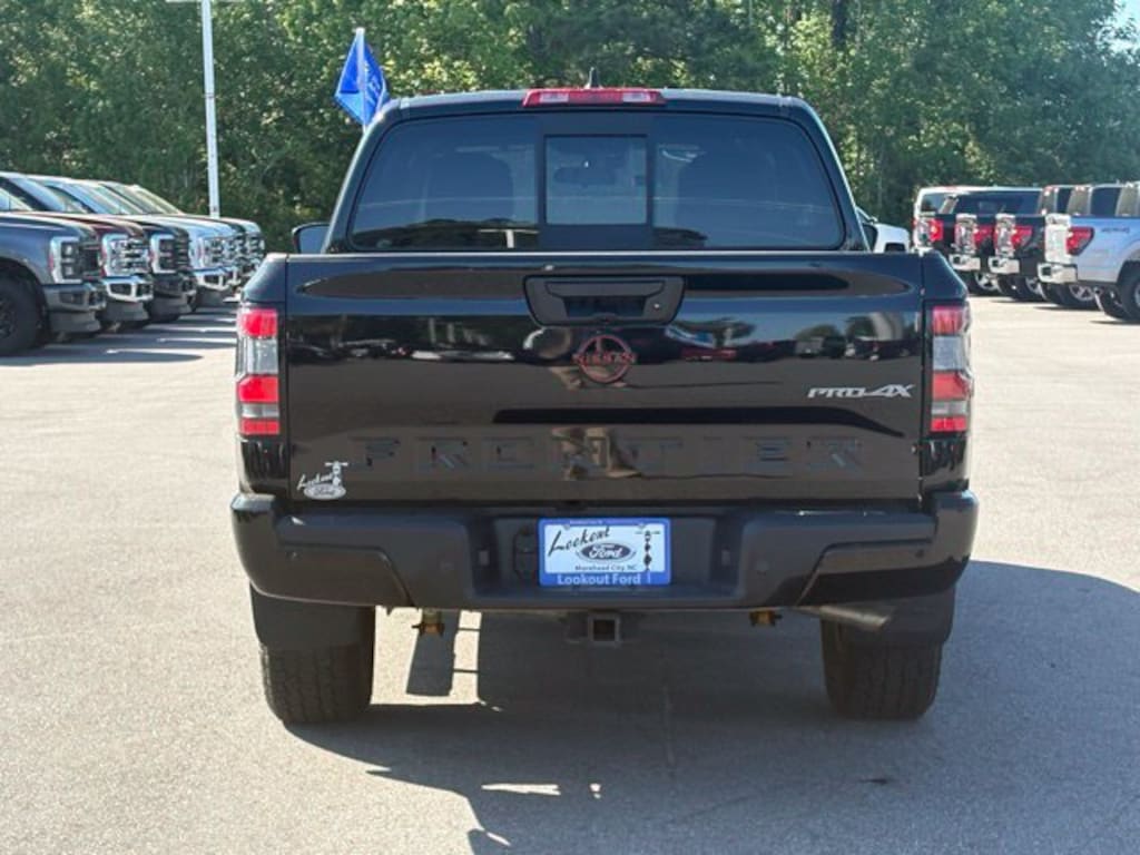 Used 2022 Nissan Frontier PRO-4X Truck