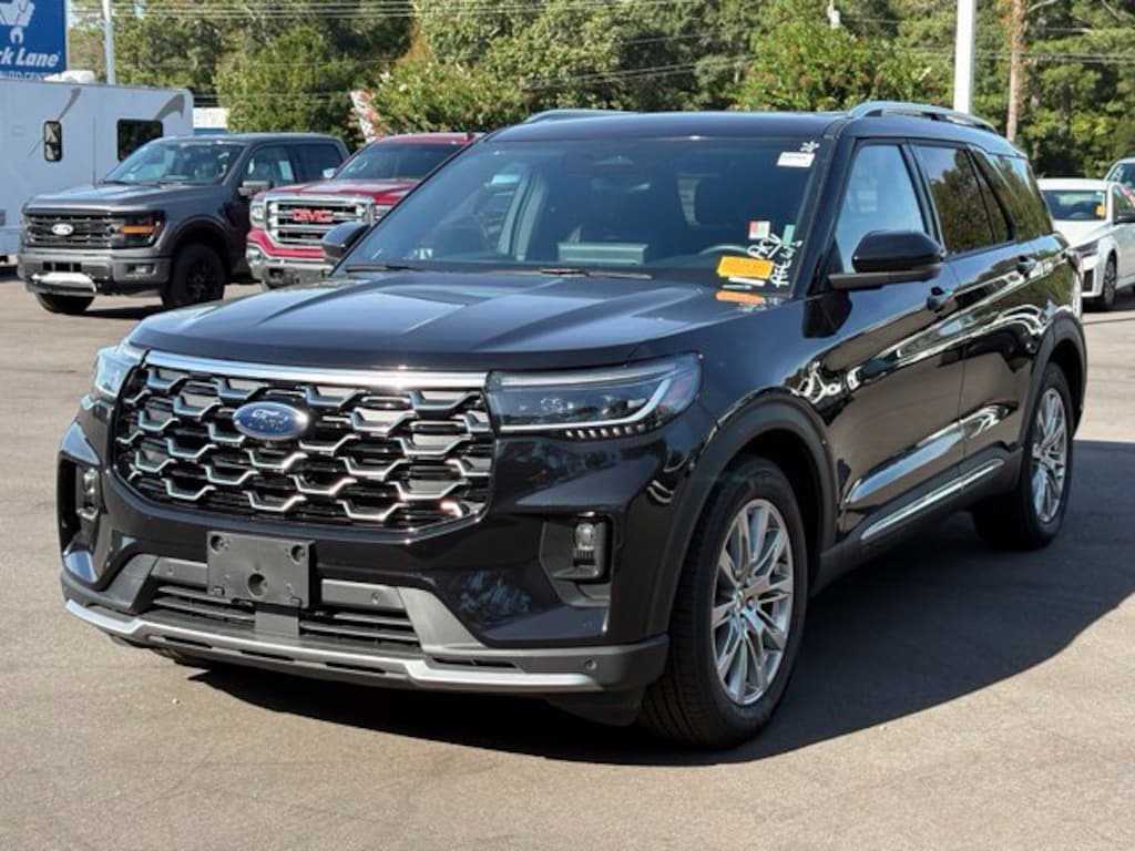 Used 2025 Ford Explorer Platinum SUV