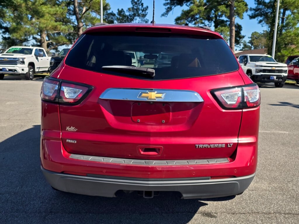Used 2013 Chevrolet Traverse 2LT SUV