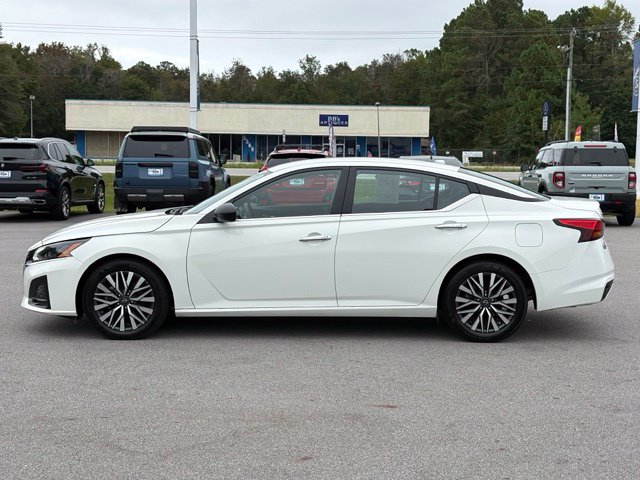 Used 2025 Nissan Altima 2.5 SV Sedan