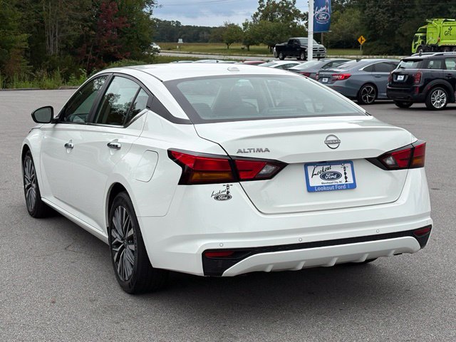 Used 2025 Nissan Altima 2.5 SV Sedan