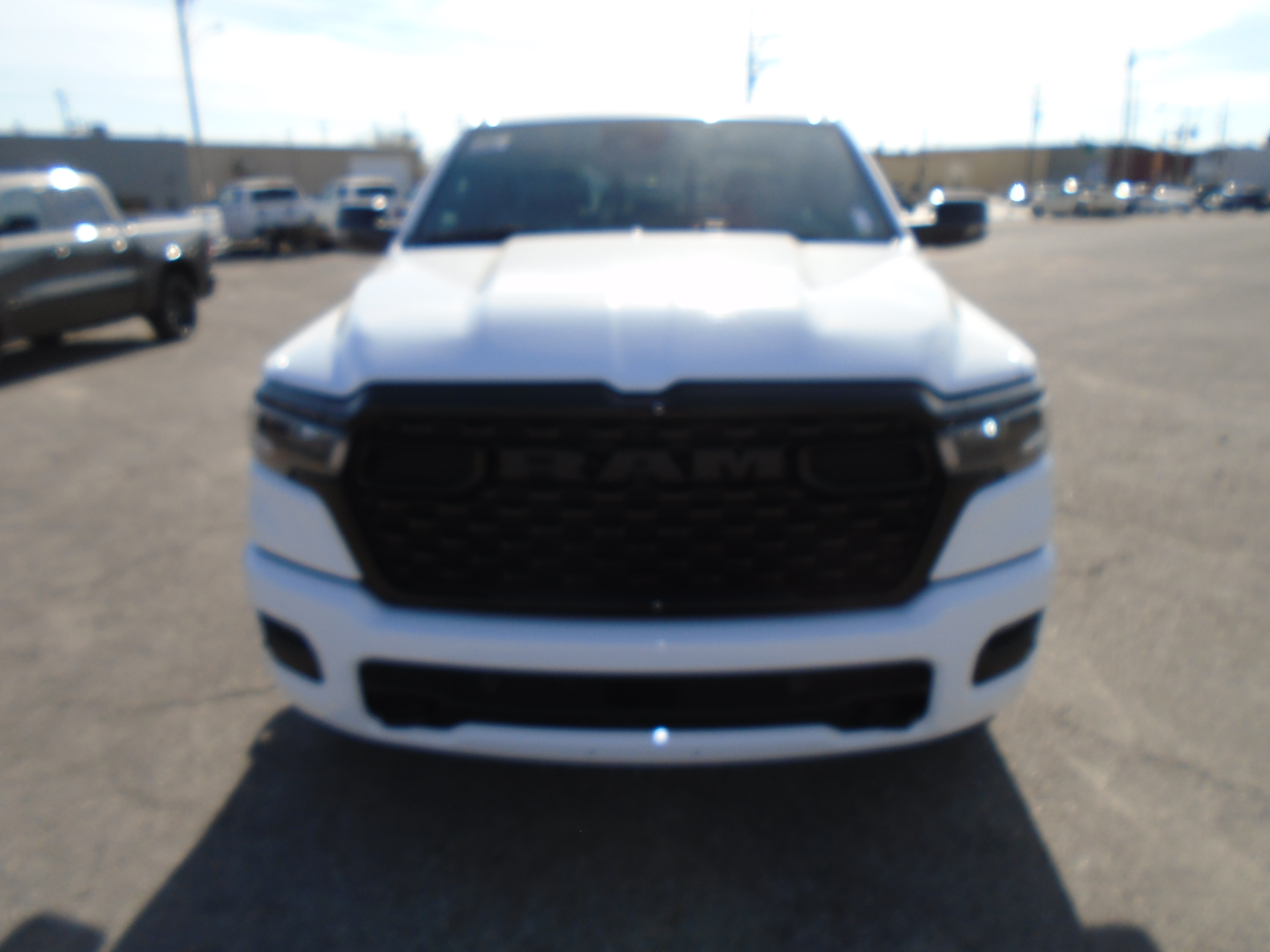 2026 Ram 1500 BIG HORN CREW CAB 4X4 5'7 BOX Pickup