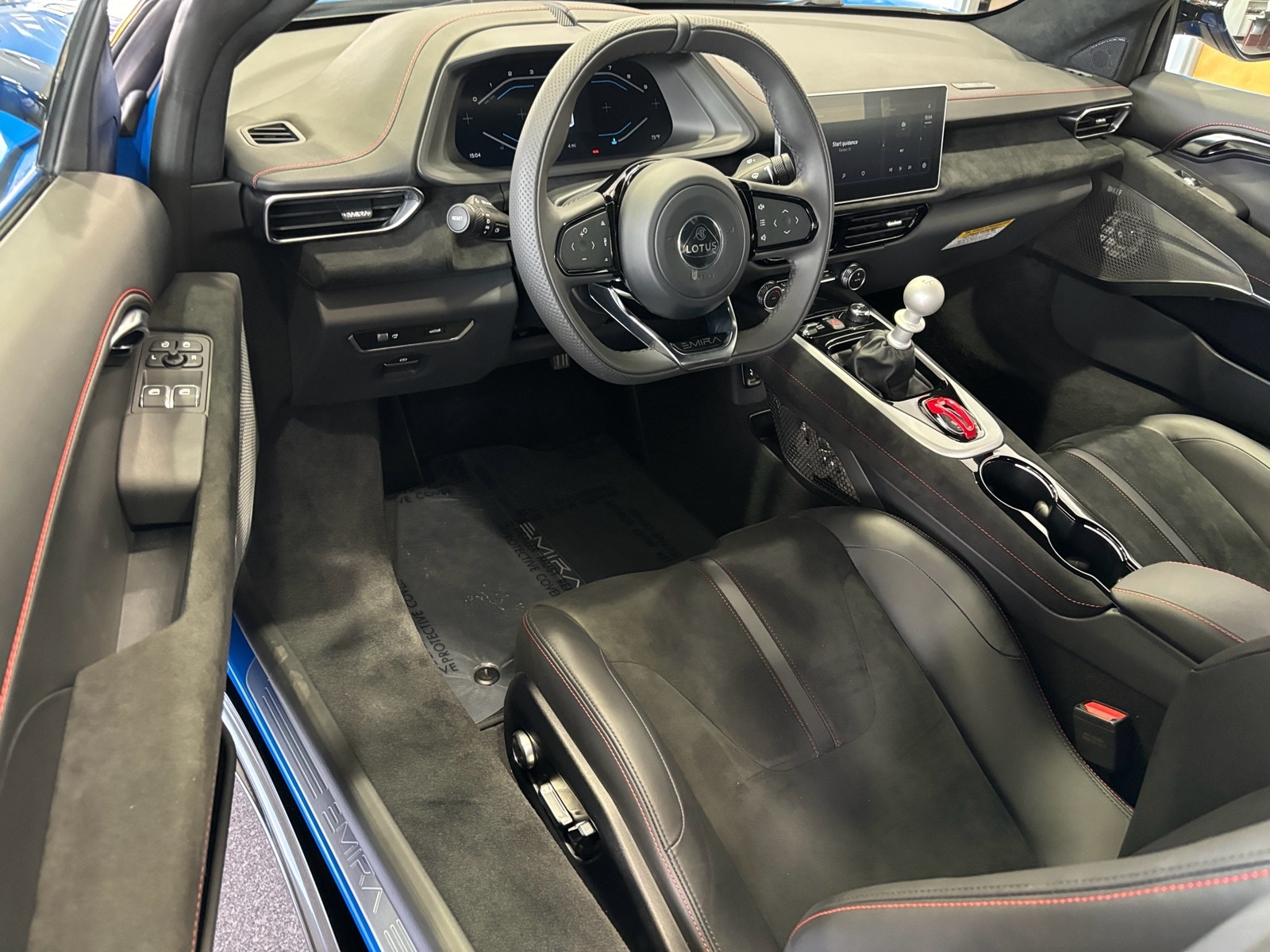 2024 Lotus Emira First Edition - Photo 8