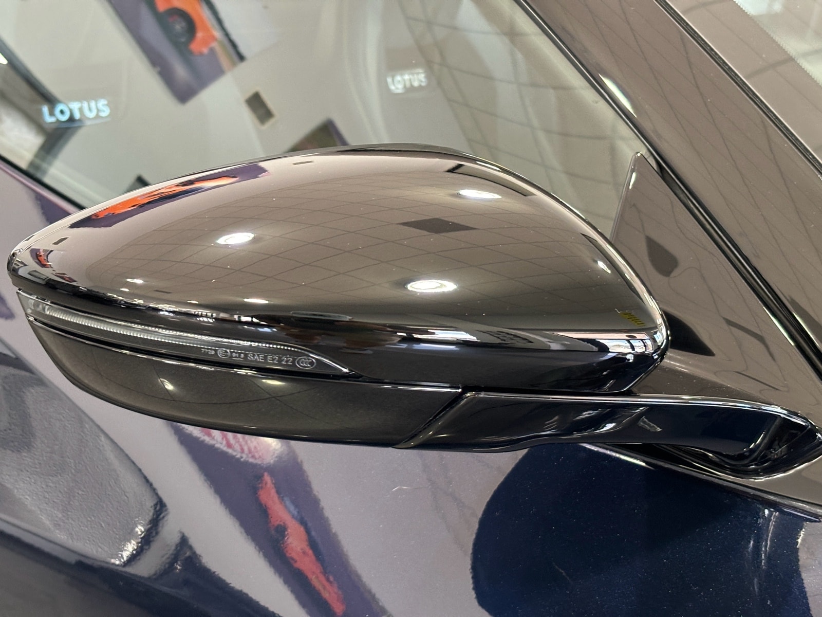 2024 Lotus Emira First Edition - Photo 25