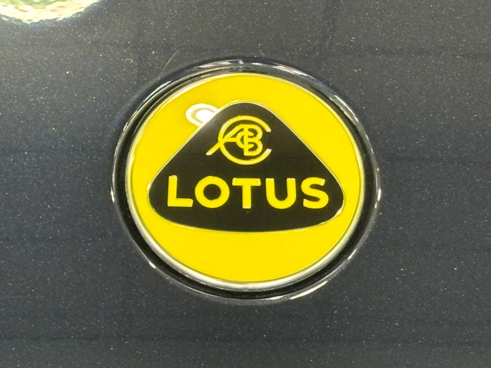 2024 Lotus Emira First Edition - Photo 32