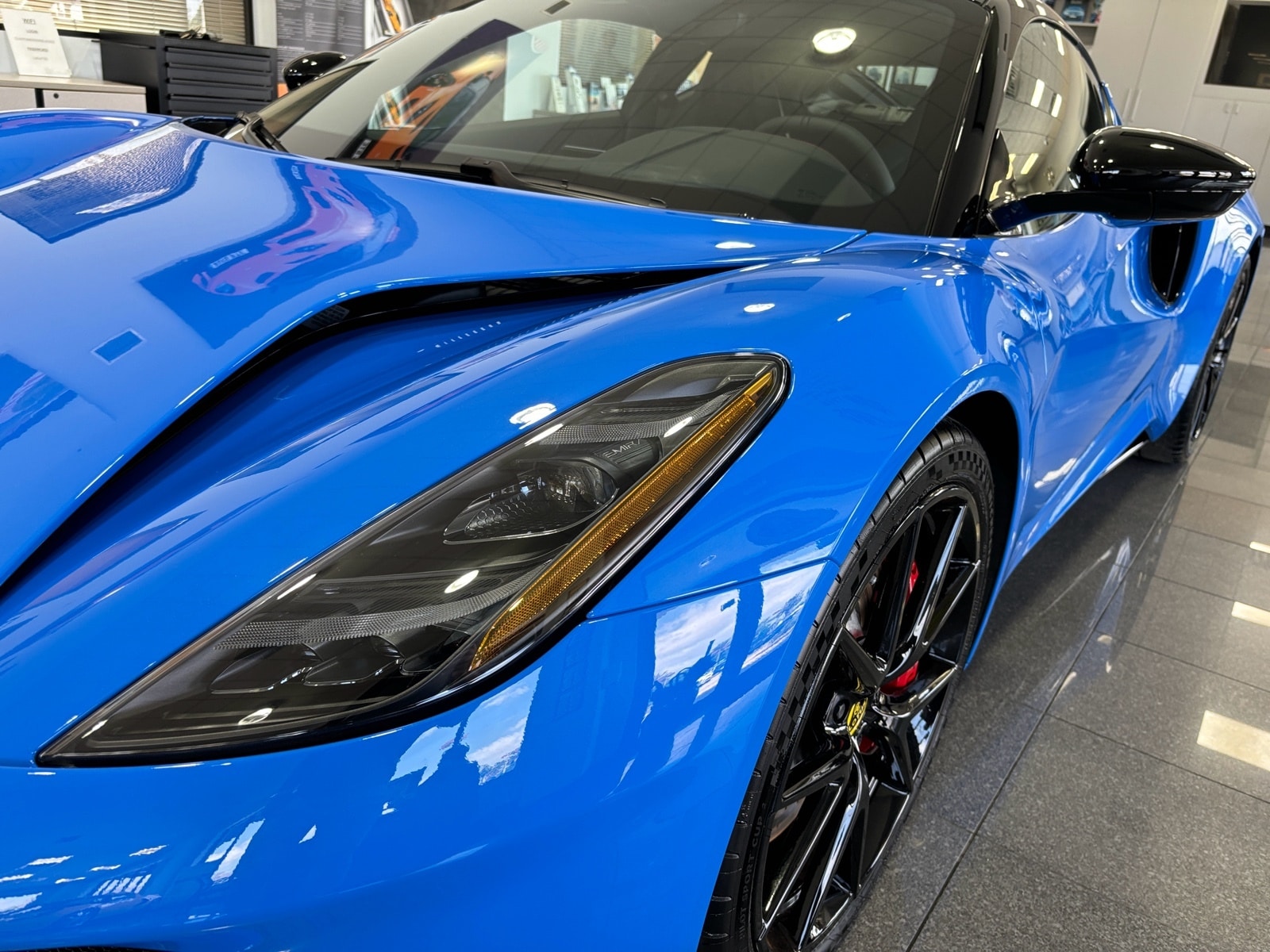 2024 Lotus Emira First Edition - Photo 28