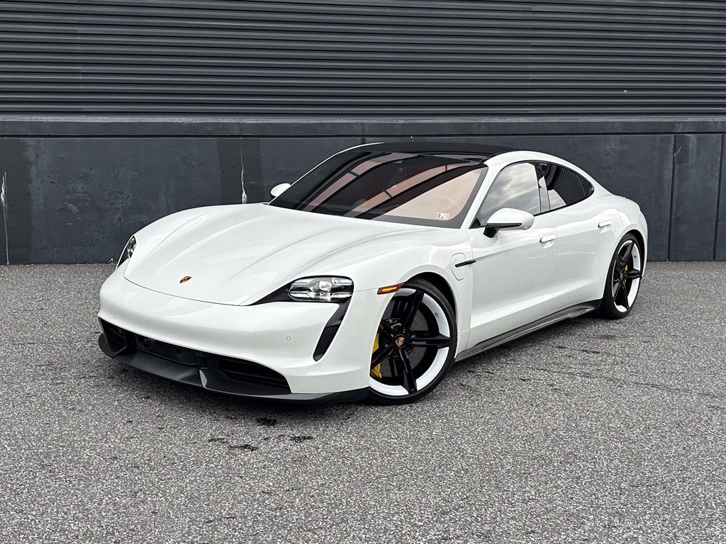  Porsche Taycan