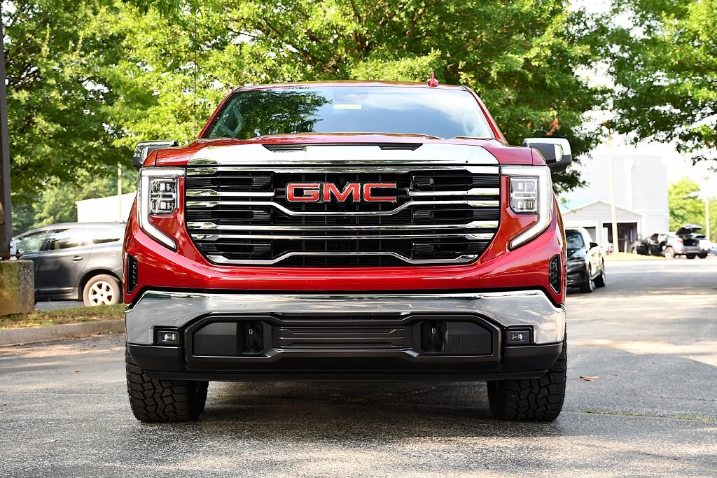 Used 2023 GMC Sierra 1500 SLT Truck Crew Cab