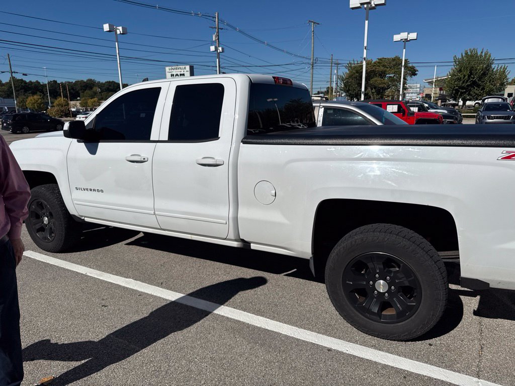 Used 2016 Chevrolet Silverado 1500 LT Truck