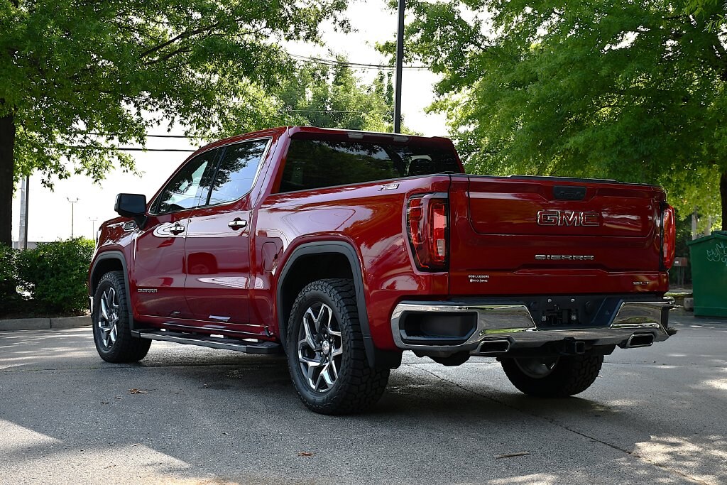 Used 2023 GMC Sierra 1500 SLT Truck Crew Cab