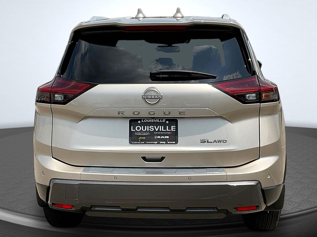 Used 2025 Nissan Rogue SL SUV